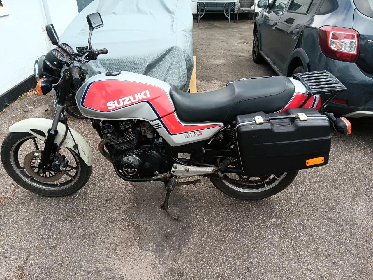 Billede 1 - Suzuki gsx 250 nysynet med plader 