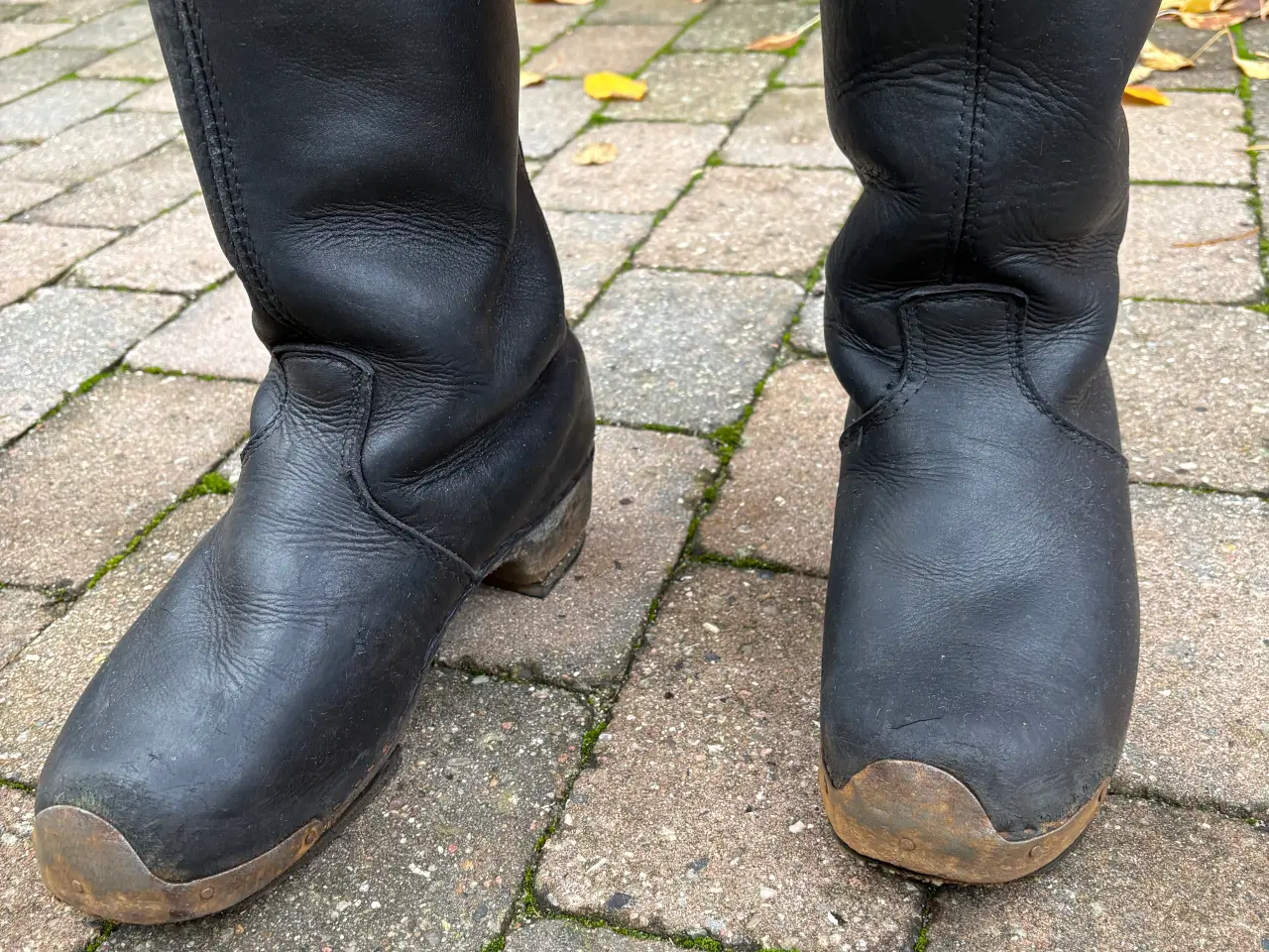 Billede 1 - Træskostøvler til julemanden