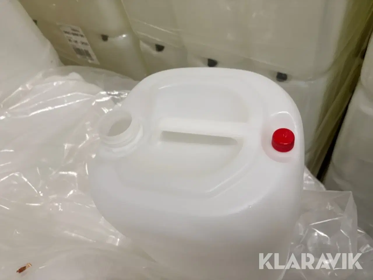 Billede 7 - Plastikflasker Promens - 7,5 paller af 60 stk