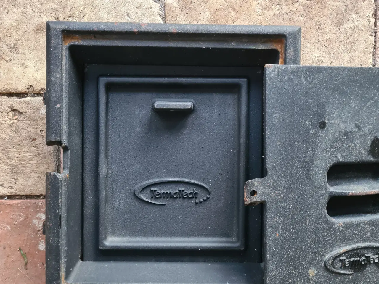 Billede 1 - Renselem, dobbelt. I støbejern