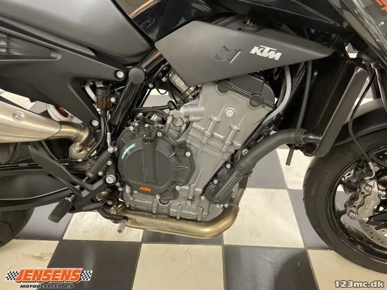 Billede 12 - KTM 890 Duke