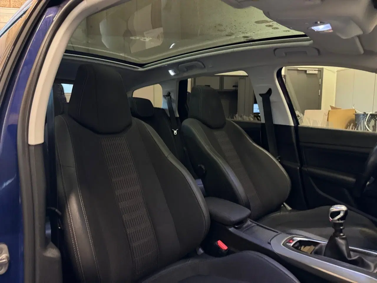 Billede 17 - Peugeot 308 1,5 BlueHDi 130 Allure Sky SW