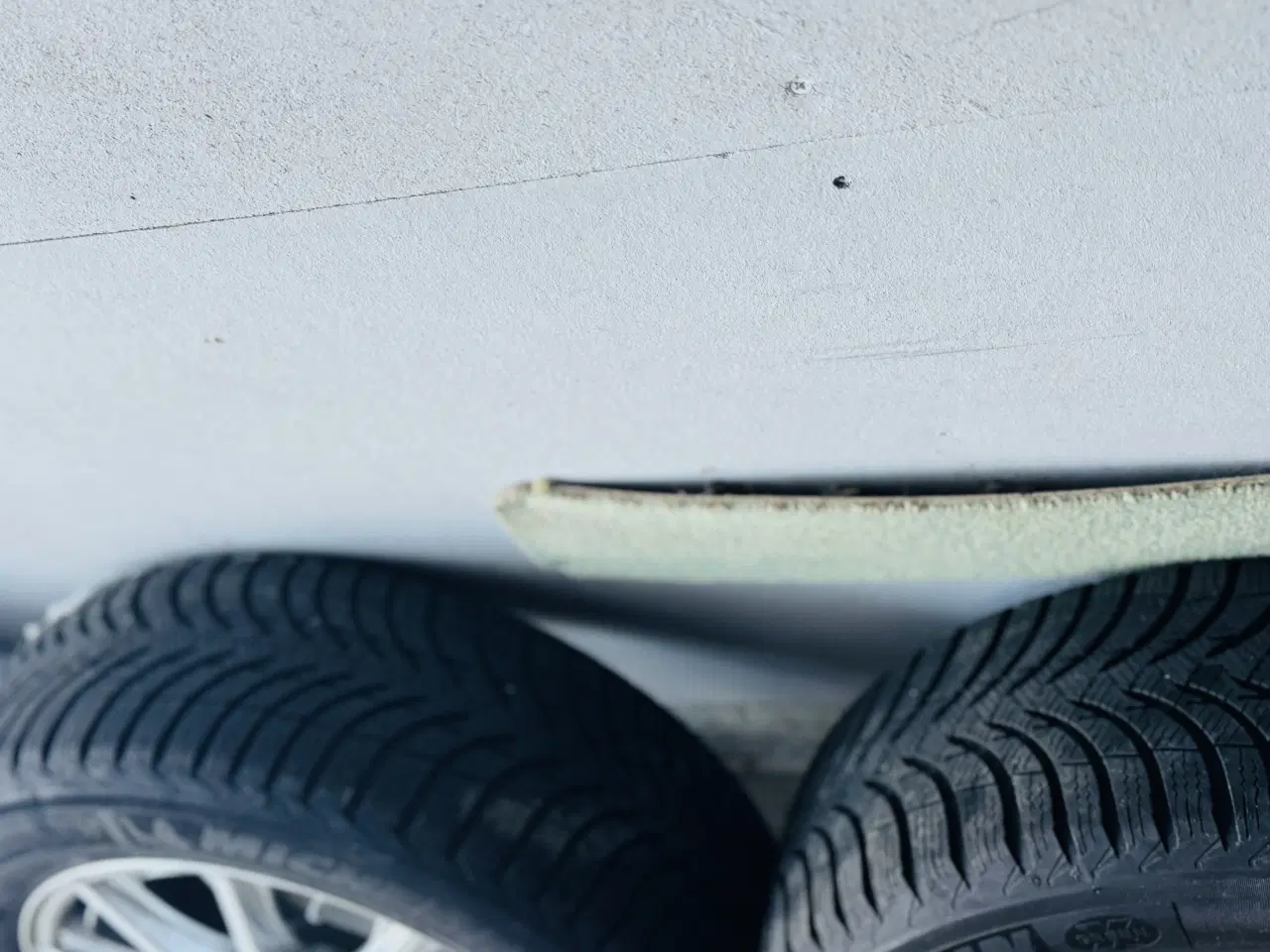 Billede 2 - Mercedes alufælge orginal med vinterdæk 16 tommer