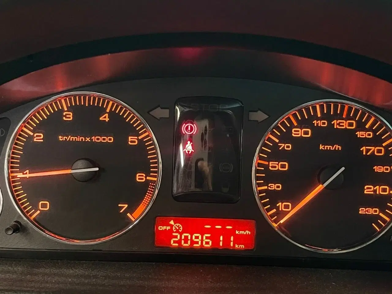 Billede 4 - Peugeot 407 1,8 SR stc.