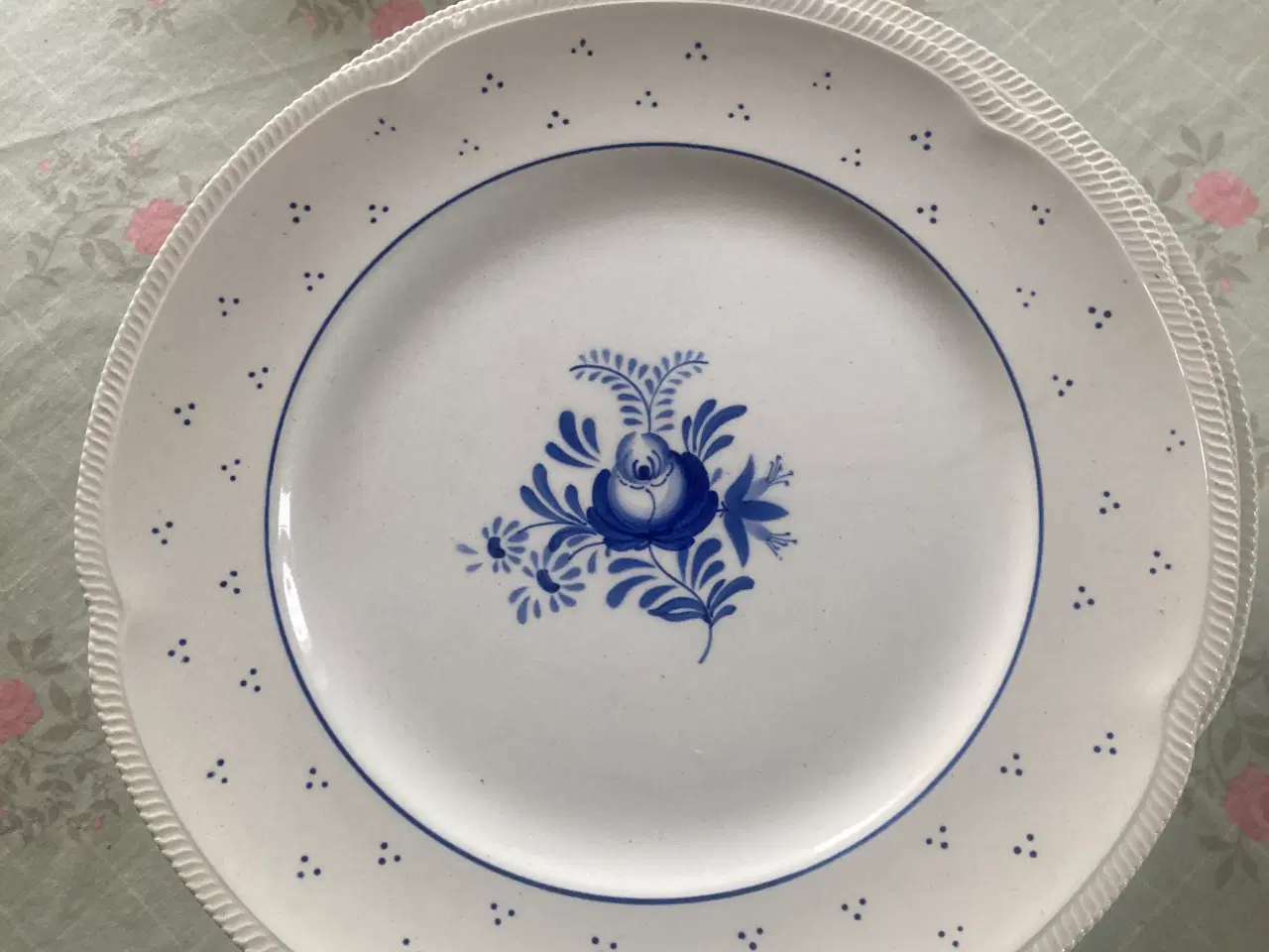 Billede 2 - Tallerkner 