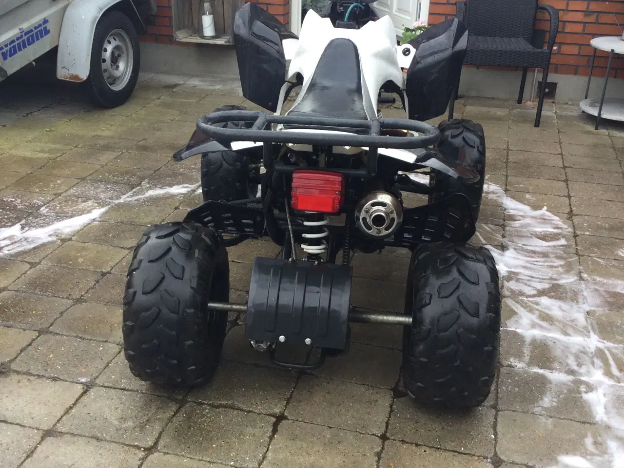 Billede 2 - ATV.   150 / 200 cm.