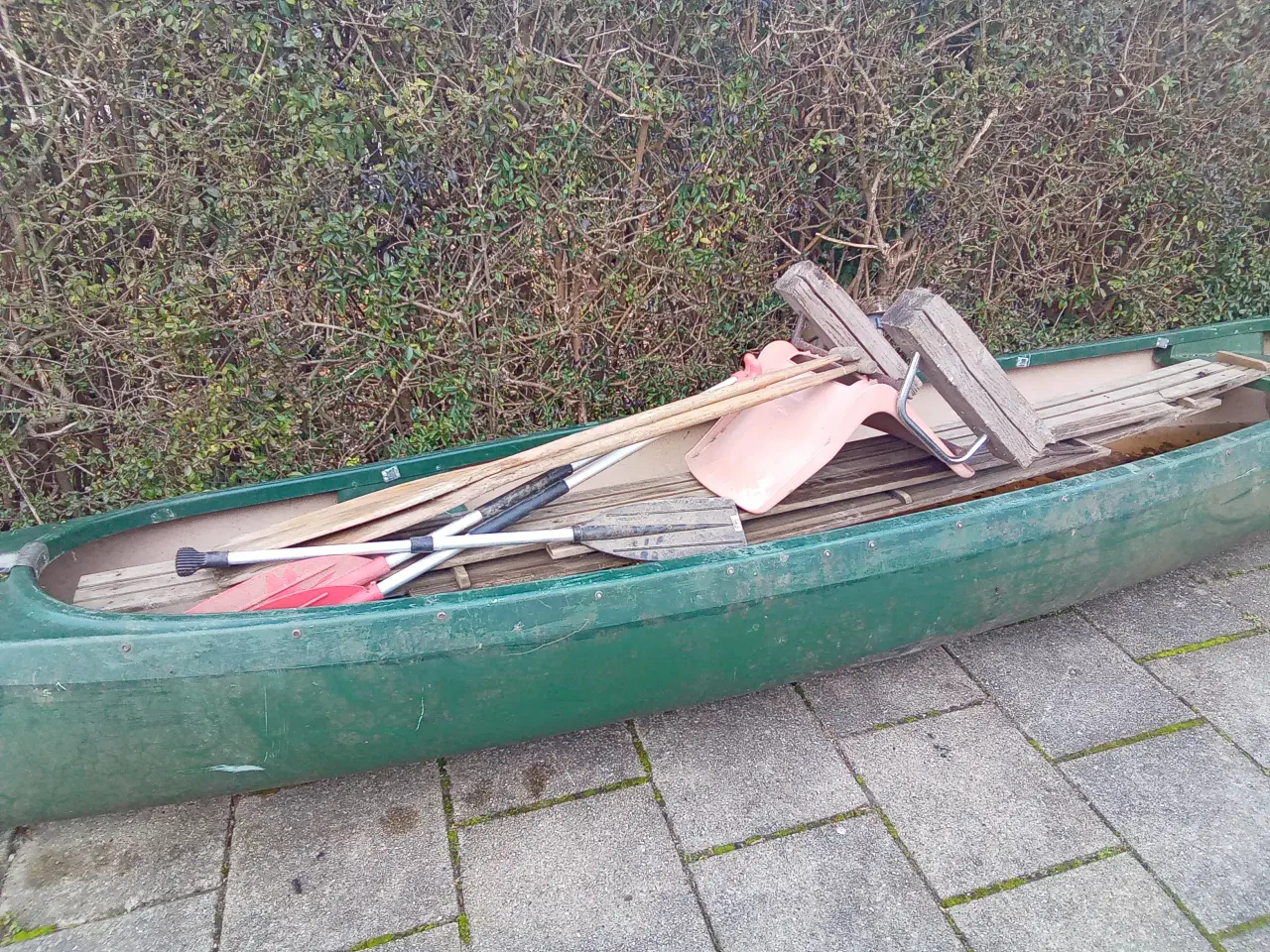 Billede 2 - Stor kano til en familie på 4 skal væk nu