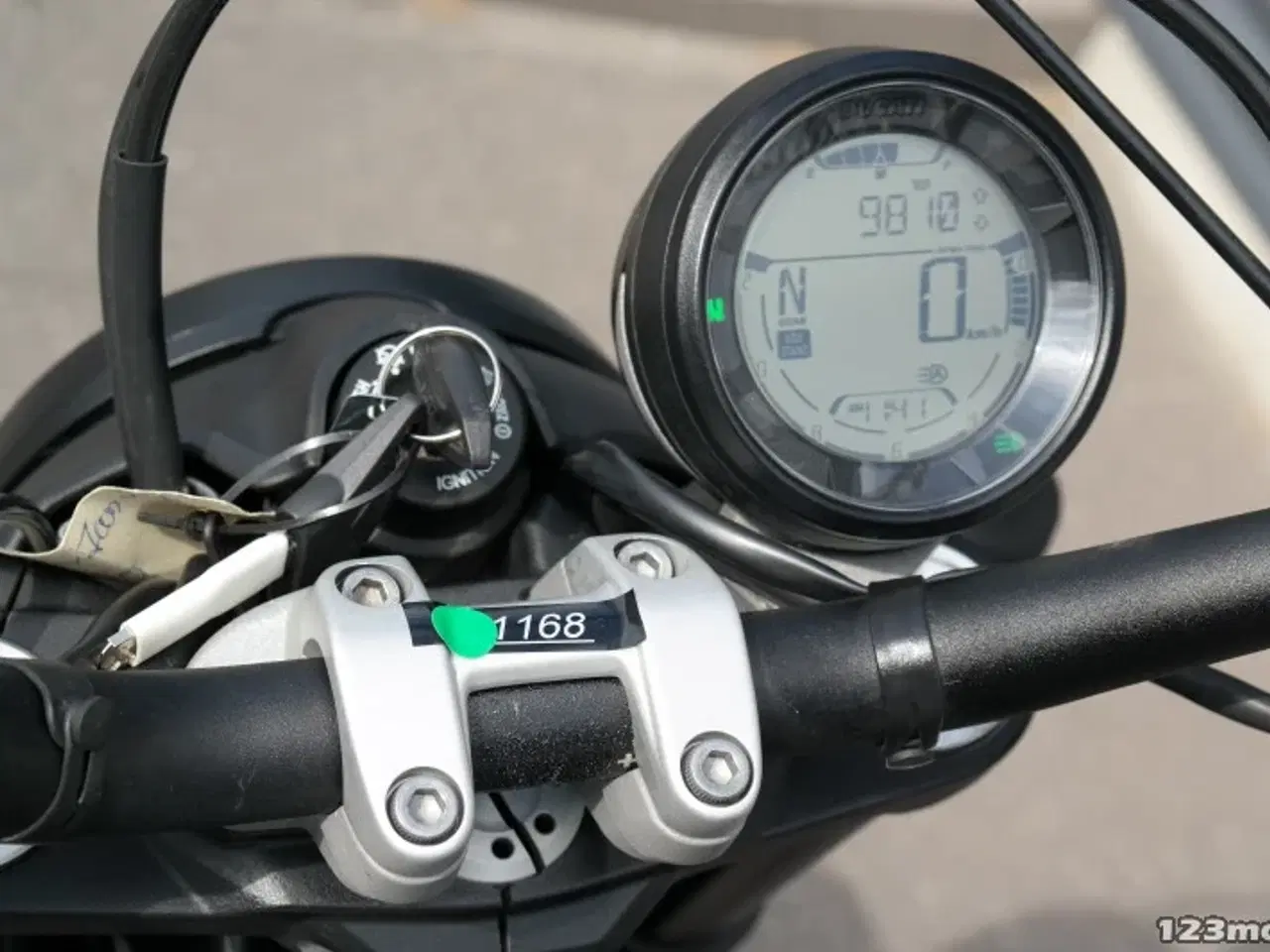 Billede 21 - Ducati Scrambler Icon Dark MC-SYD       BYTTER GERNE