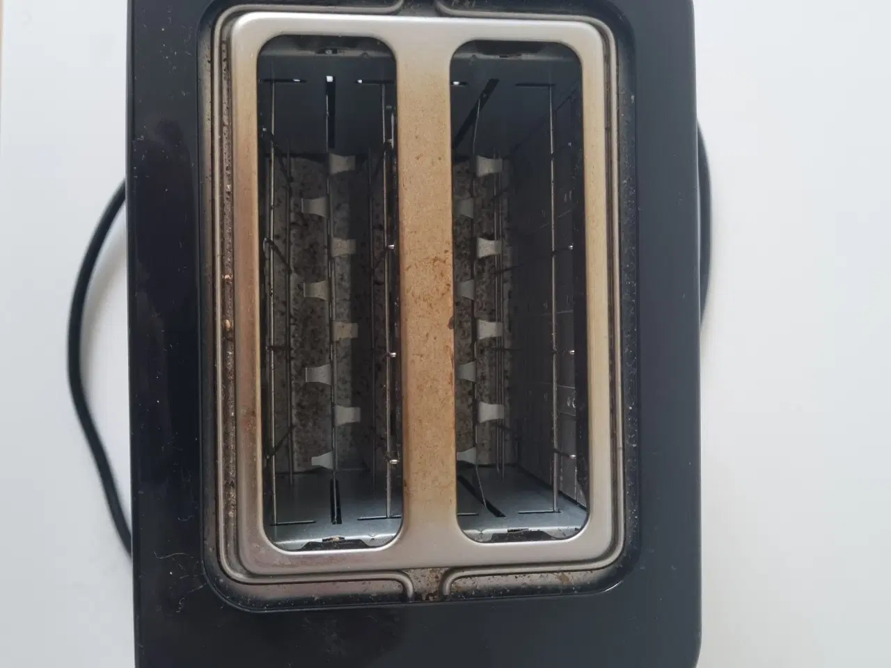 Billede 2 - Braun brødrister i rustfrit stål – funktionel og s