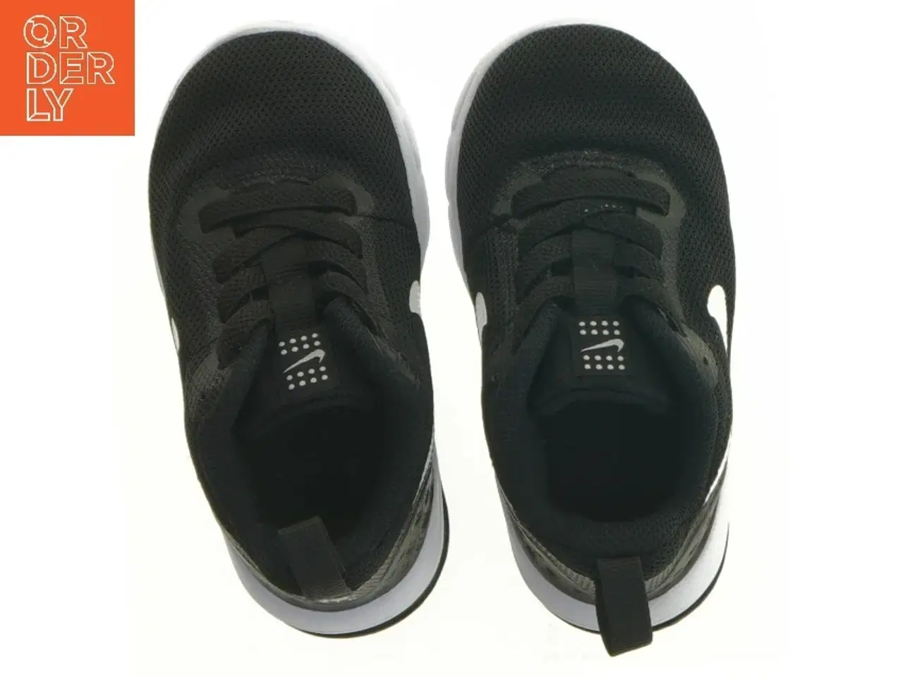 Billede 8 - Sorte sportsko fra Nike (str. 22)