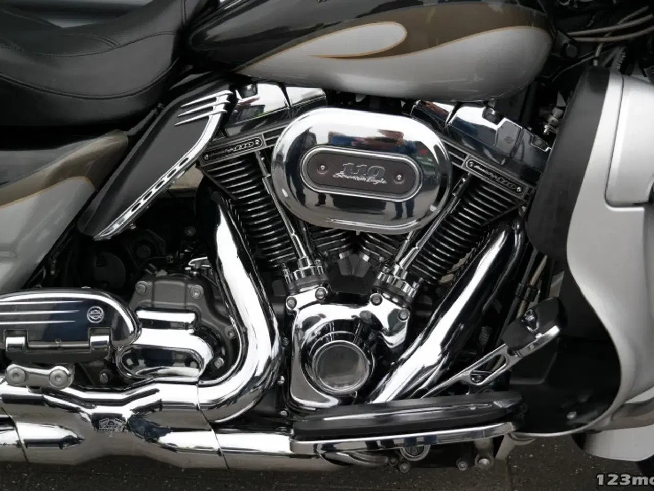 Billede 10 - Harley-Davidson FLHTCUSE CVO Electra Glide Ultra Classic MC-SYD       BYTTER GERNE