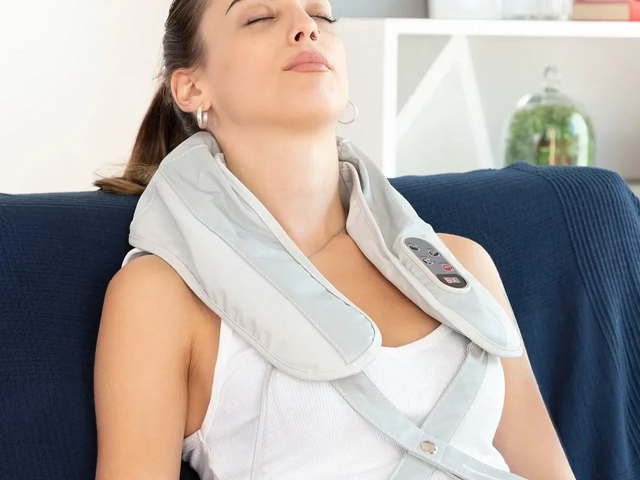 Billede 6 - Tappilan - Elektrisk opvarmet tapping/percussiv nakkemassager, grå