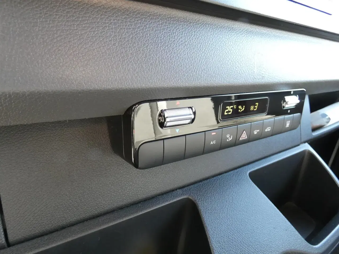 Billede 12 - Mercedes-Benz Sprinter 316 2,1 CDI A2 H2 RWD 163HK Van Aut.