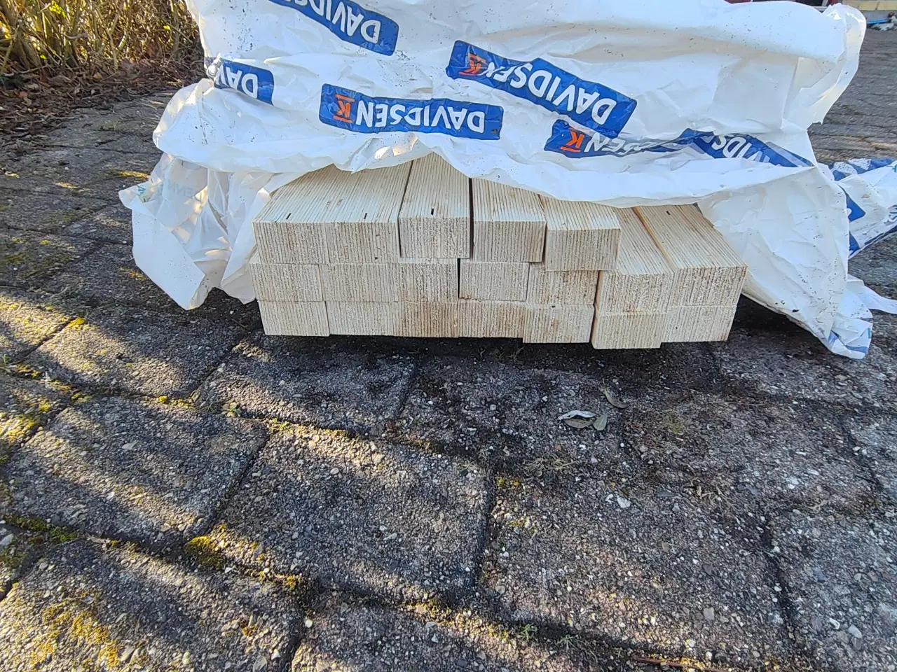 Billede 1 - 19 stk LVL gulvstrø 40x63 længde 4,2 m