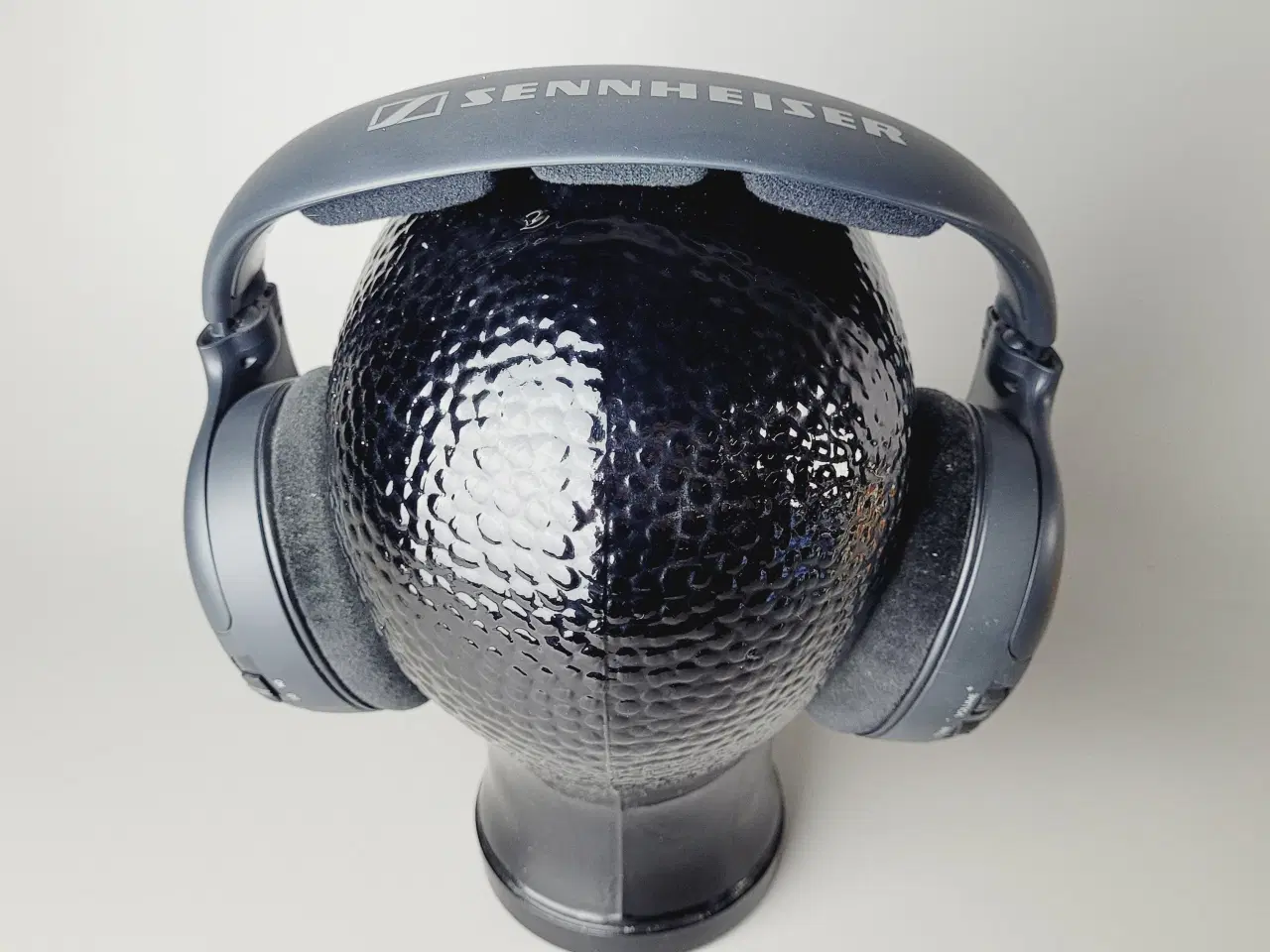Billede 4 - ⭐️· Sennheiser HDR 130 trådløse hovedtelefoner
