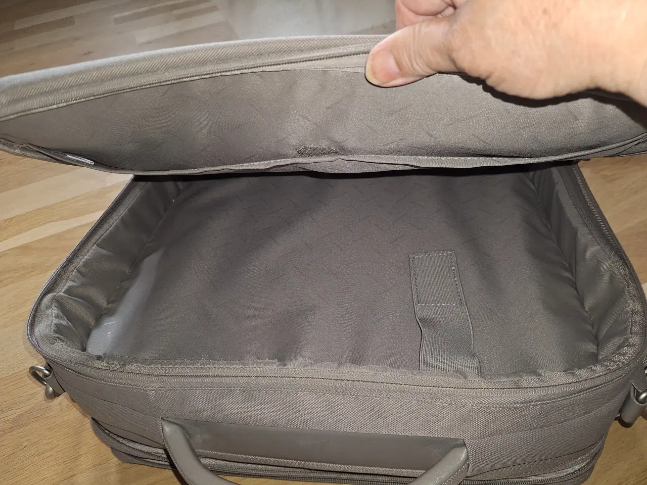 Billede 7 - Computertaske/Dokumentmapper	