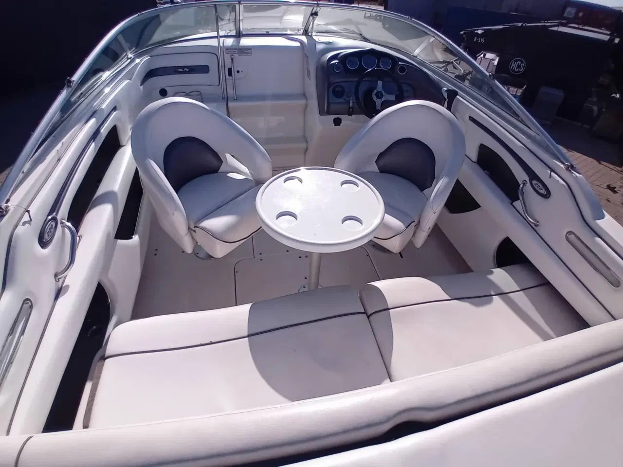 Billede 2 - Searay 220  Sunsport m/ Mercruiser 4.3