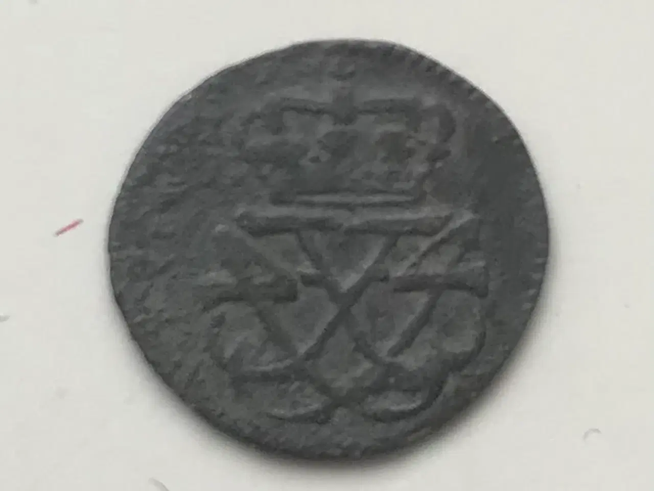 Billede 2 - 300 år gammel mønt fundet i Aalborg