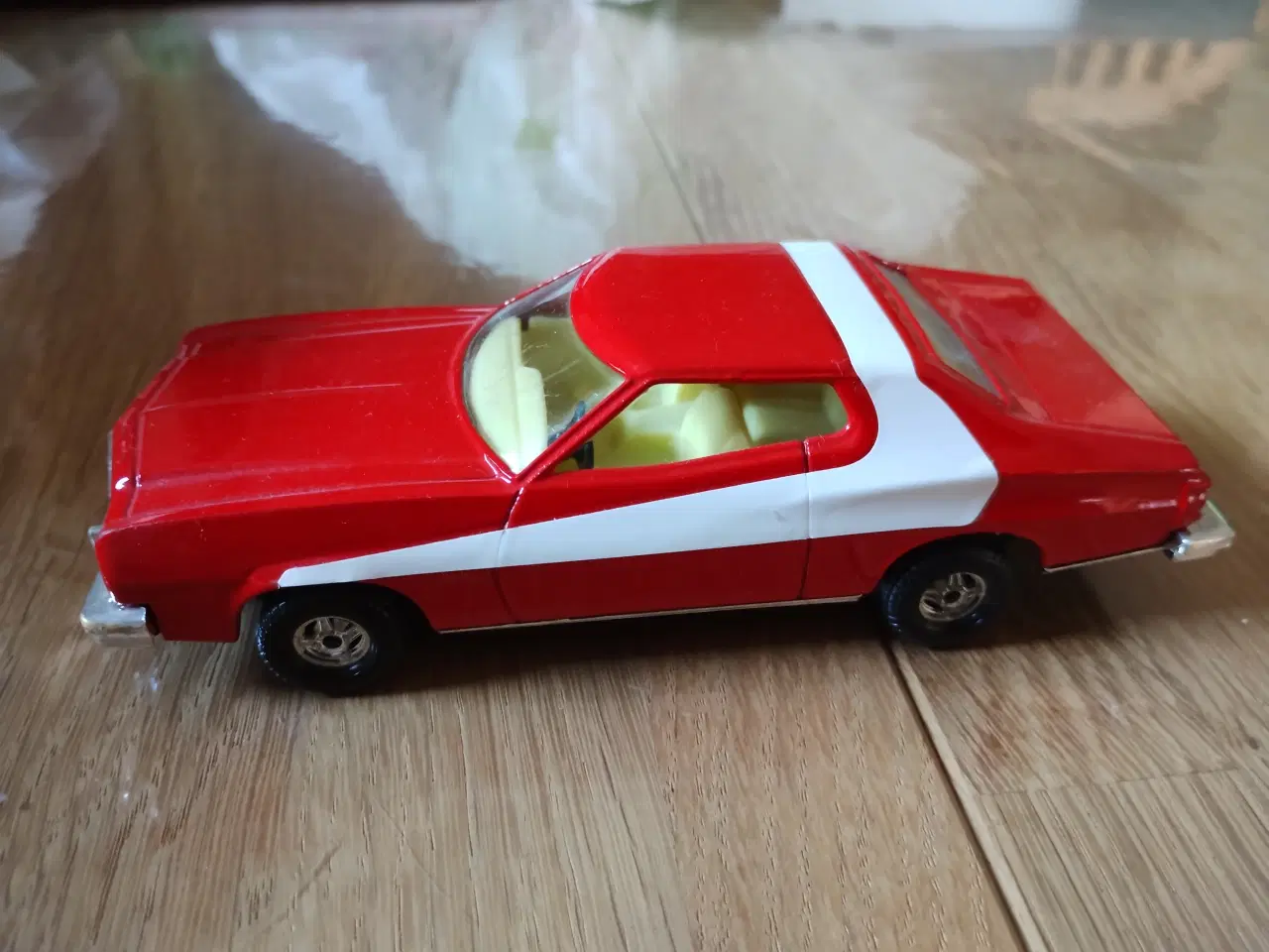 Billede 2 - Corgi Ford Gran Torino Starsky and Hutch