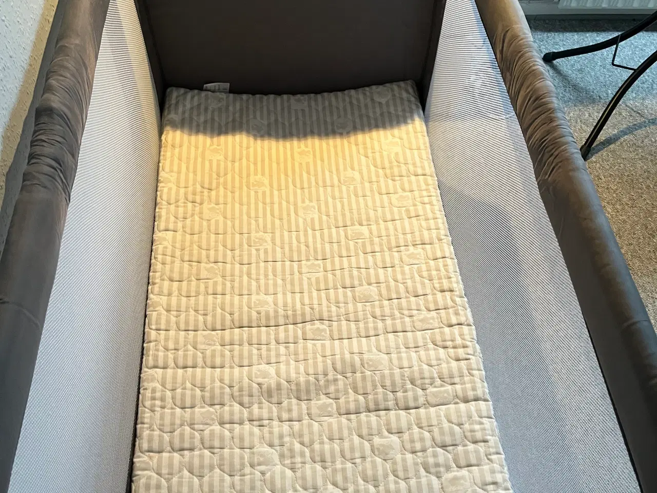 Billede 2 - Weekendseng med madras