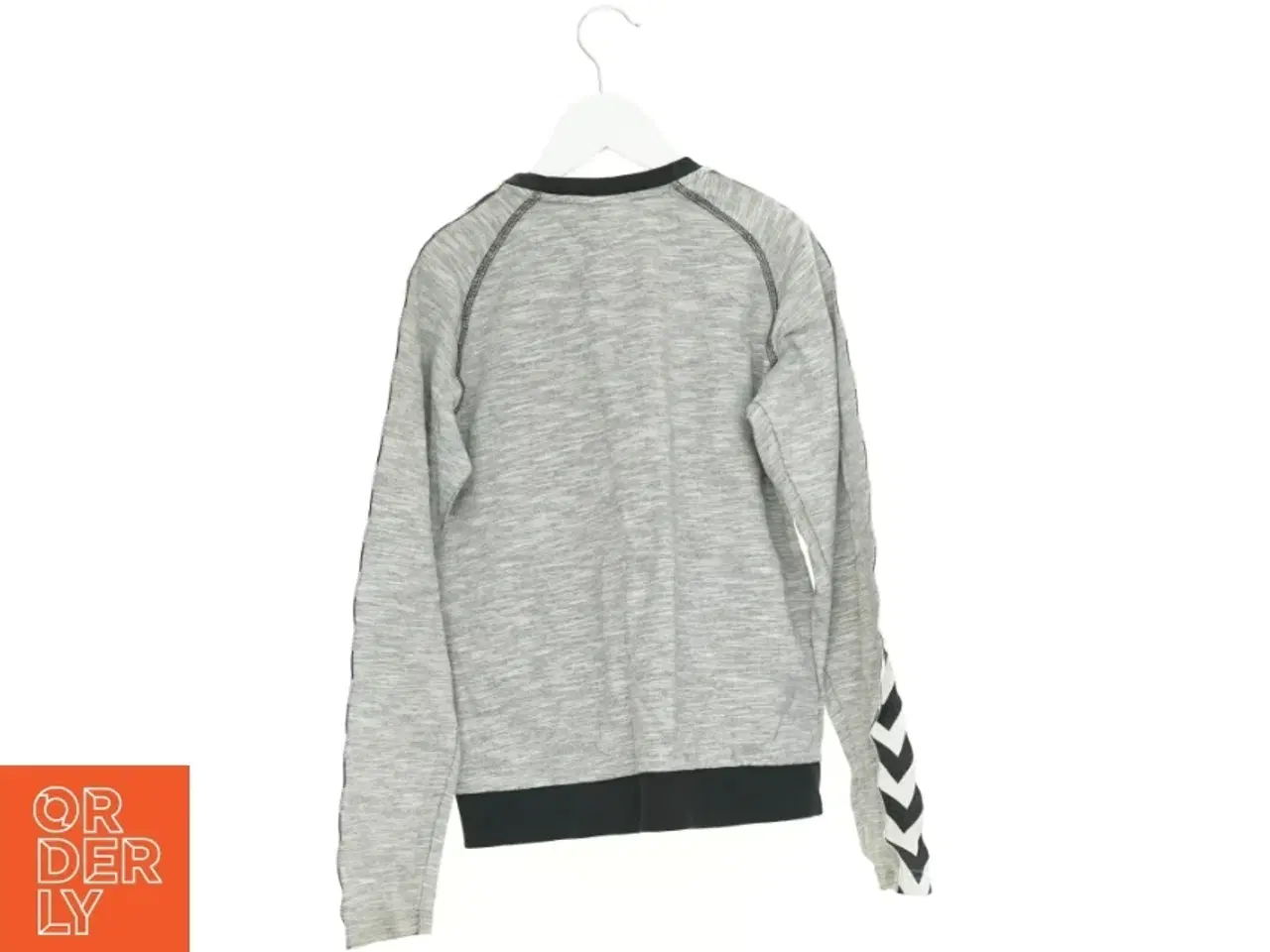 Billede 2 - Trøje fra Hummel (str. 152 cm)