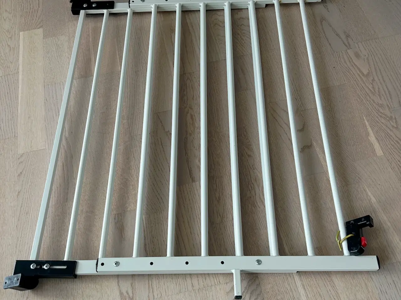 Billede 2 - Børnegitter