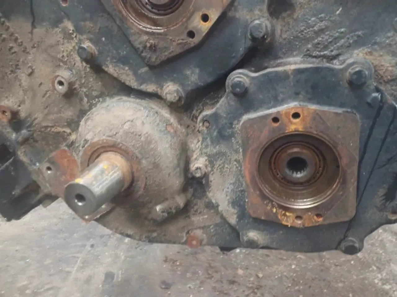 Billede 4 - Case 8010 Motor gearkasse 87281163