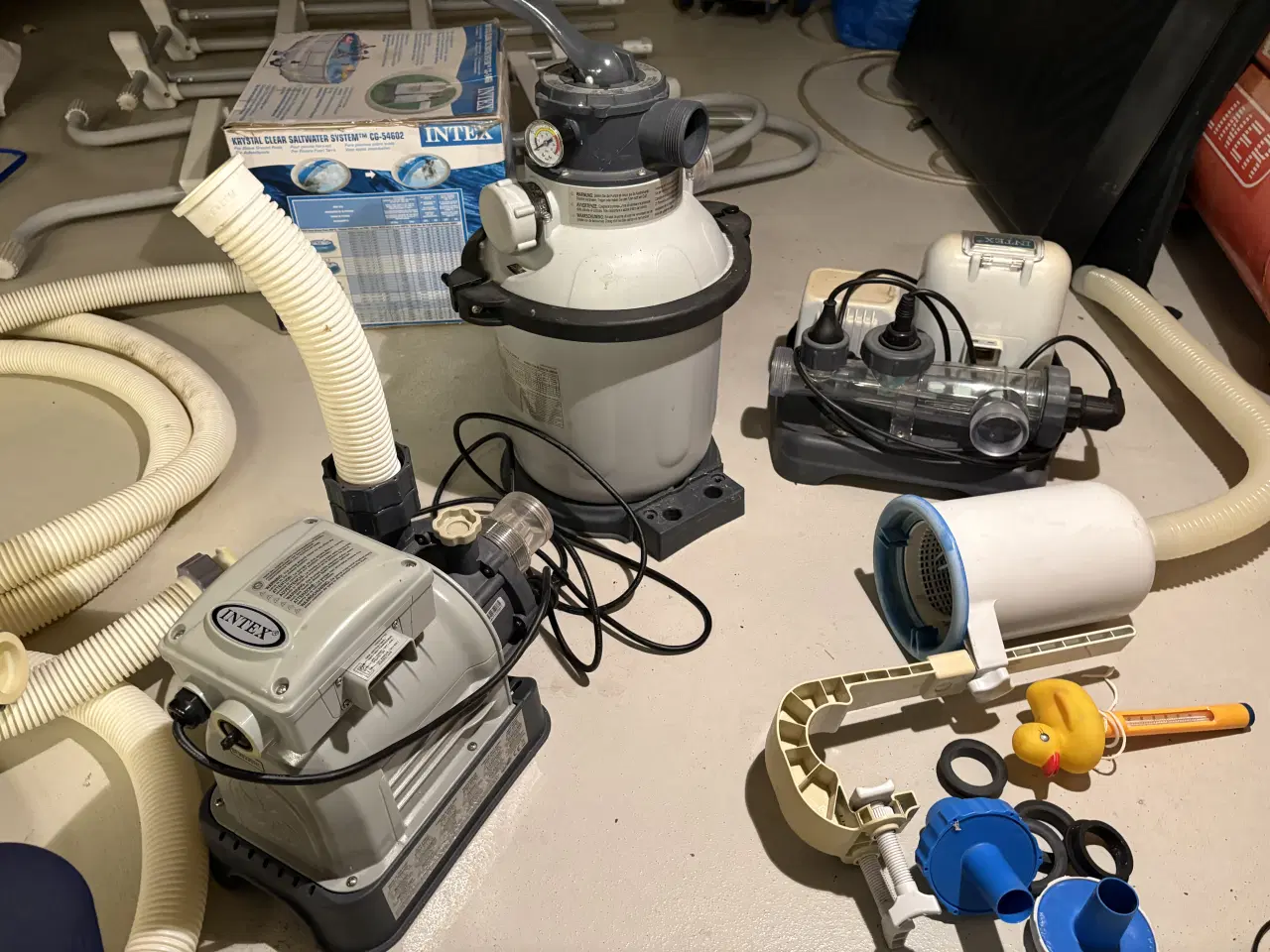 Billede 3 - Sandfilter, saltvandsklorinator m.m.