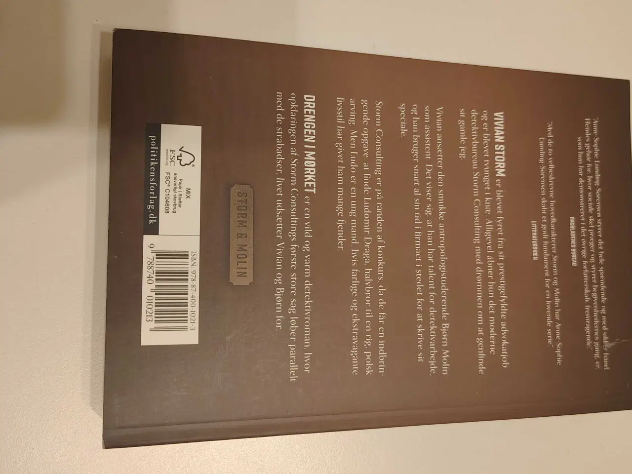 Billede 2 - Drengen i mørket 