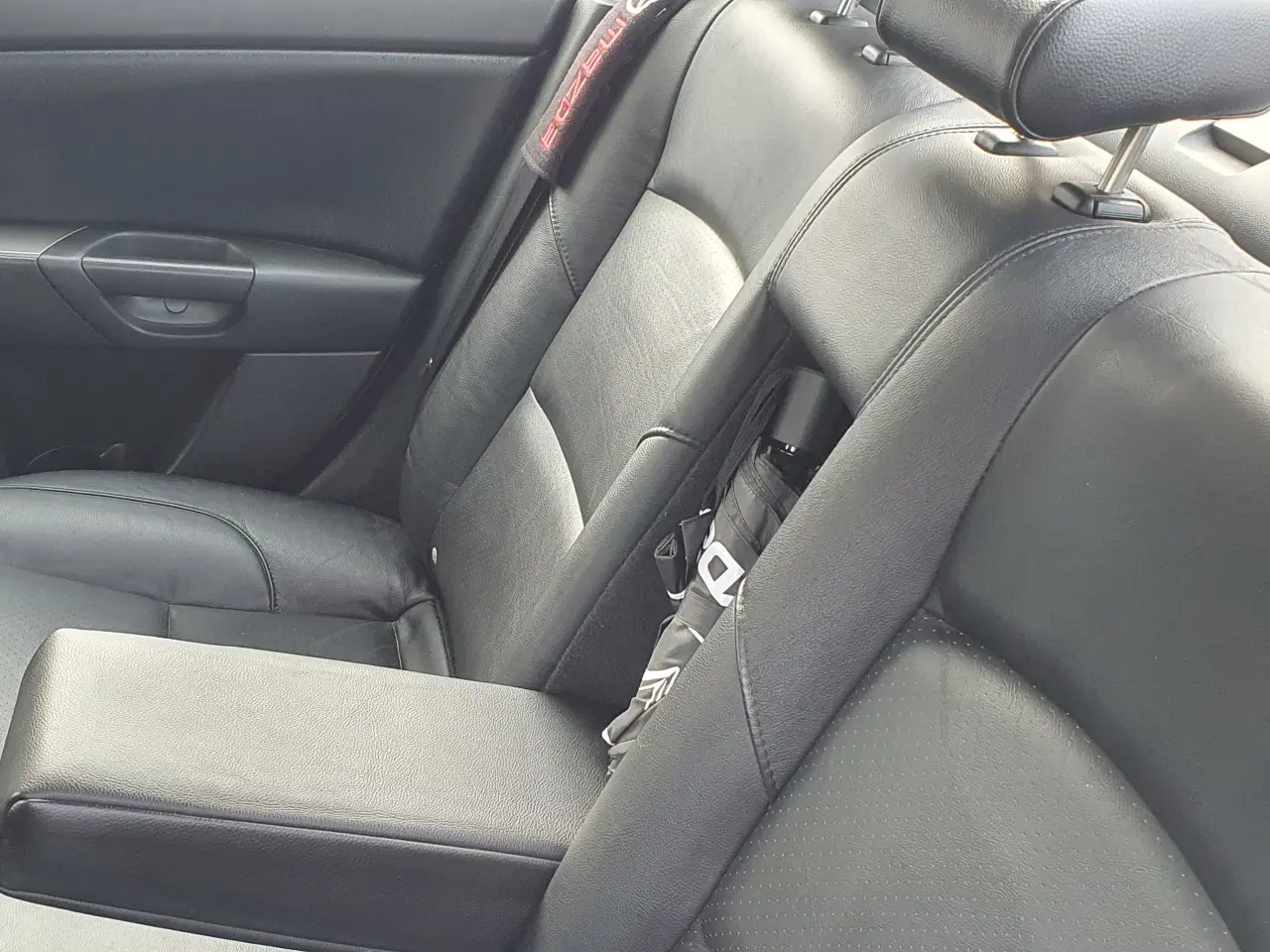 Billede 2 - Mazda 3 sedan 2,0 sport 150HK Benzin 