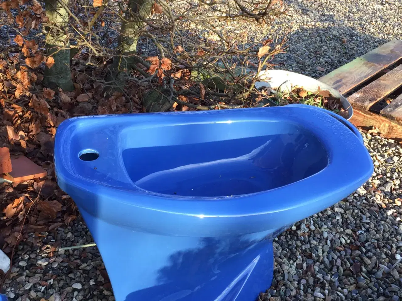 Billede 4 - Ifø håndvask og bidet azurblå