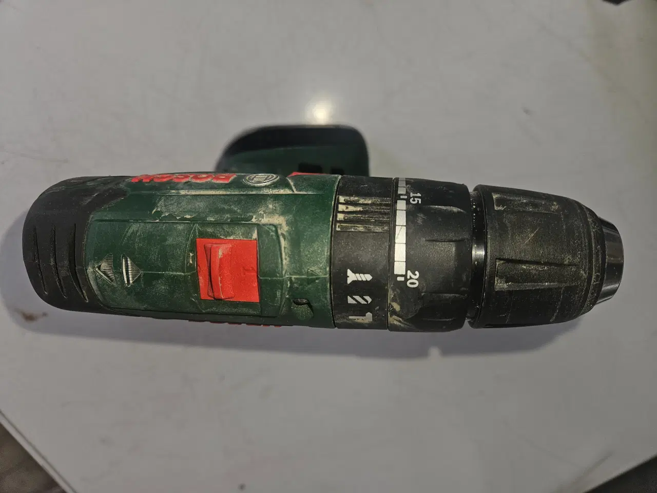 Billede 10 - re skrue maskine fra bosch med 2 batterier og opla