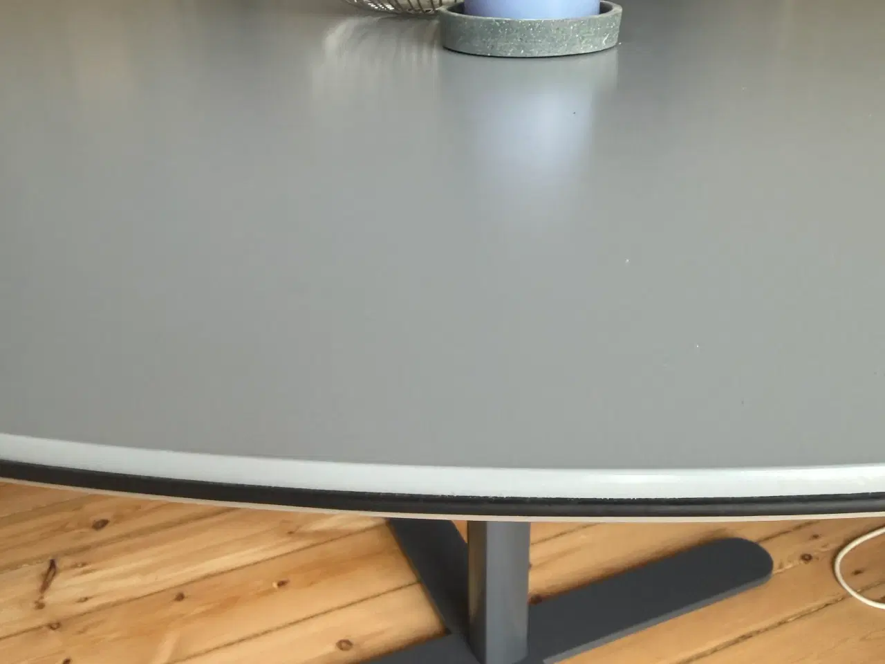 Billede 4 - MONTANA SPISEBORD