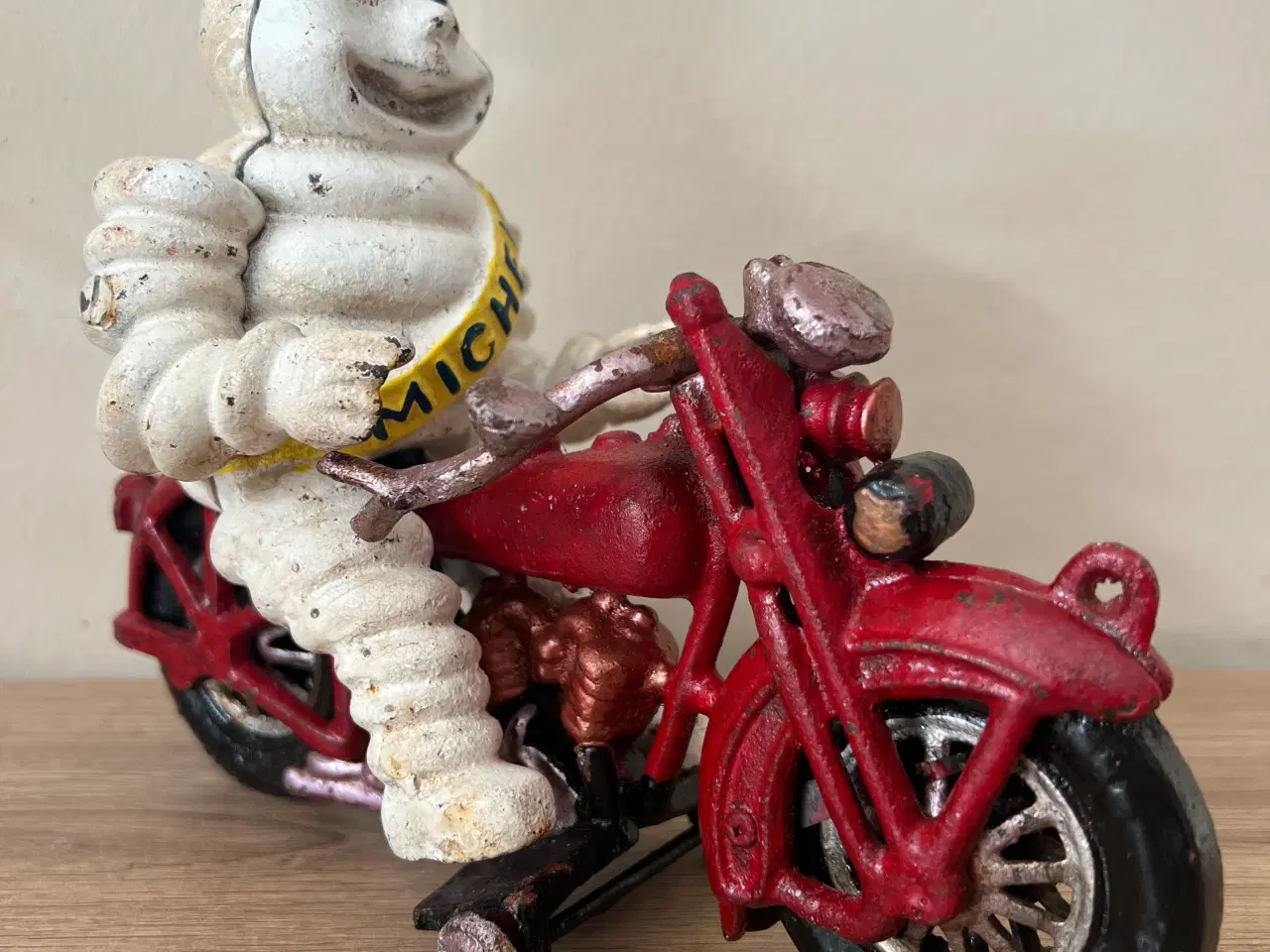 Billede 4 - Gammel Michelin figur i støbejern 