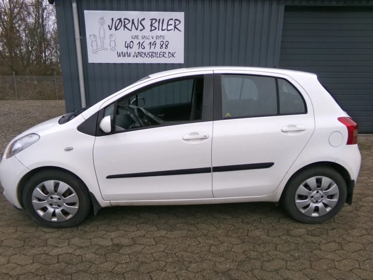 Billede 7 - Toyota Yaris 1,3 Luna