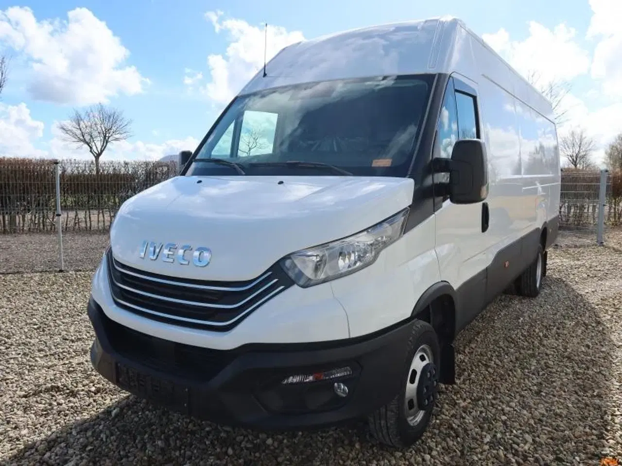 Billede 1 - VAREBIL, Iveco D