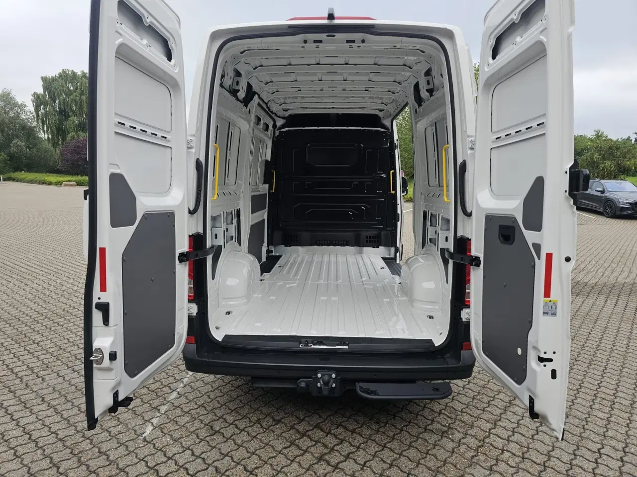 Billede 8 - MAN TGE 3.180 A8 L3H3, Kassevogn