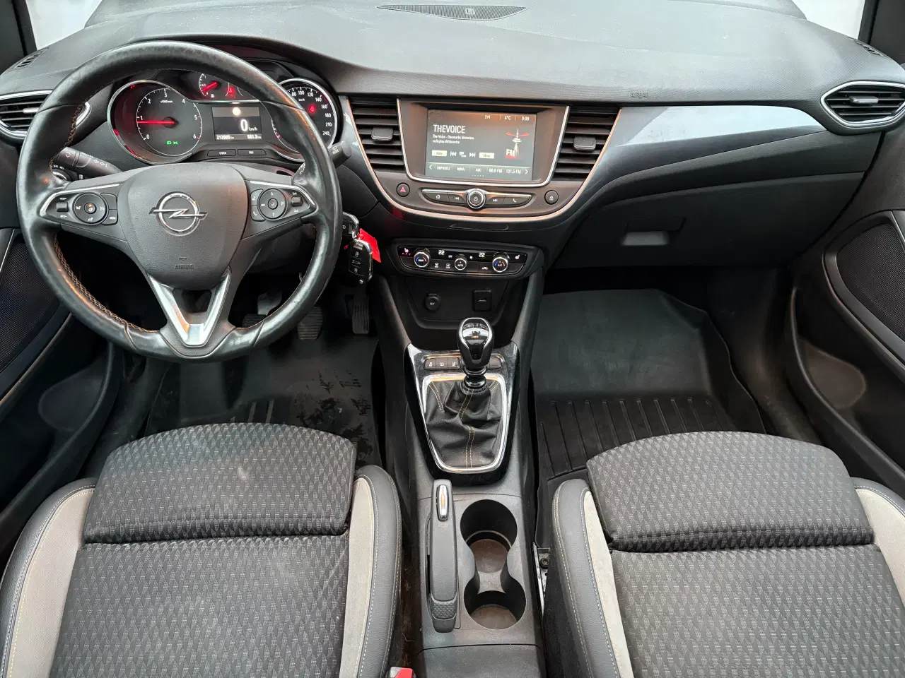 Billede 10 - Opel Crossland X 1,6 CDTi 120 - Velkørende og pæn.