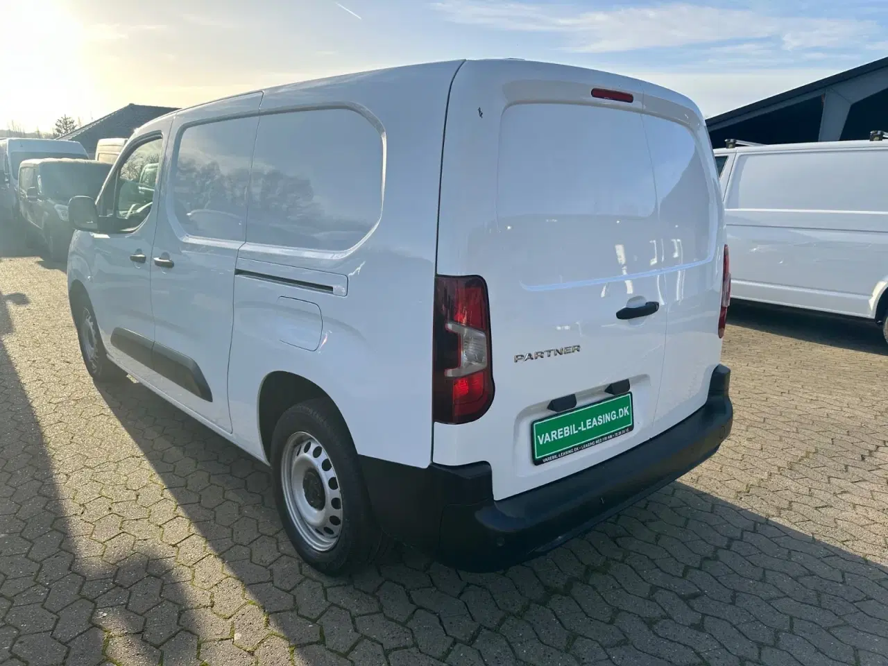 Billede 6 - Peugeot Partner 1,2 PureTech 110 L2V2 Plus Van