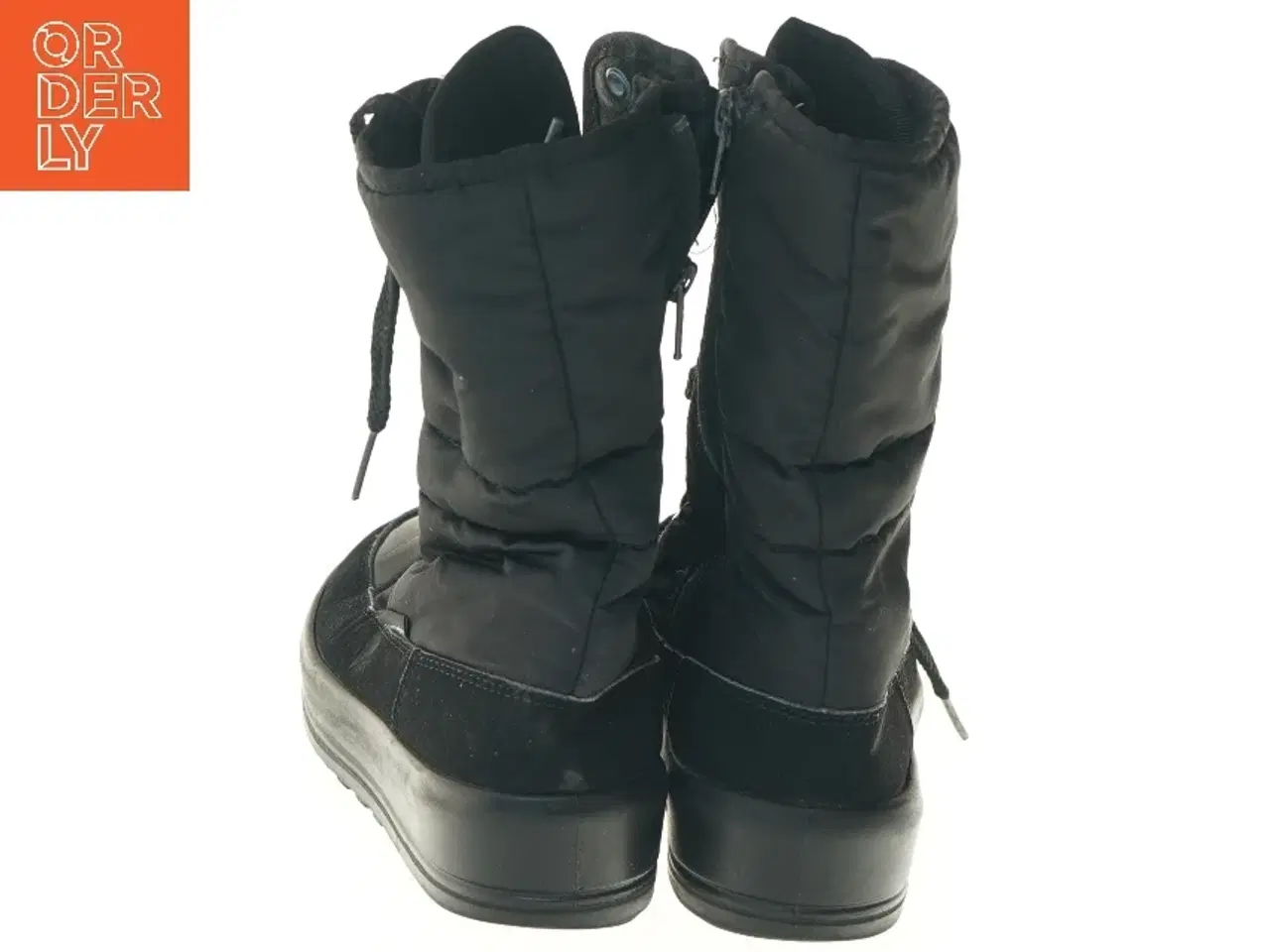 Billede 5 - Sorte støvler fra mærket copenhagen med snøre (str. 33 )