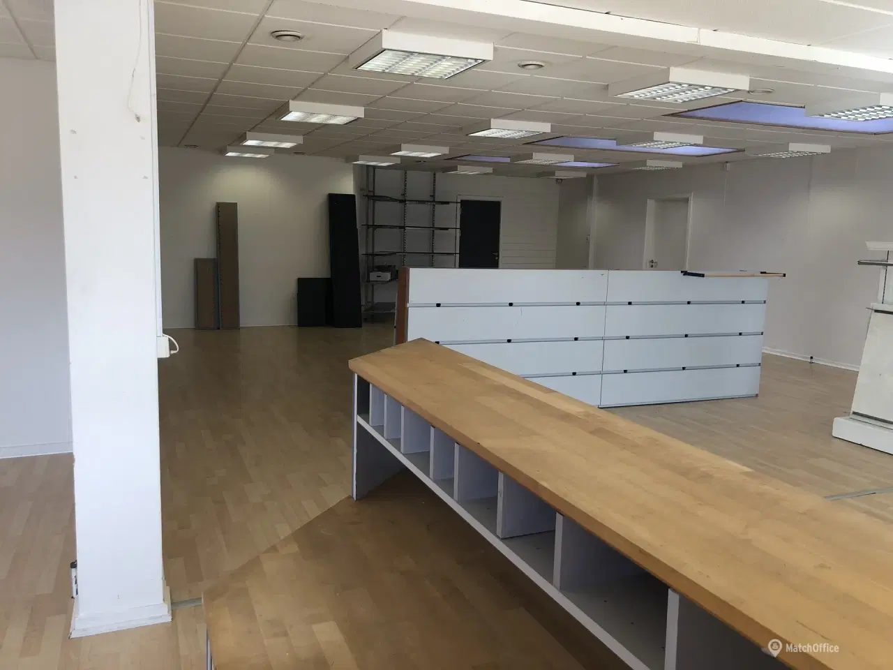 Billede 7 - Synligt erhvervslejemål på 250 m2 i Struer - Ideelt til butik.. showroom eller lager