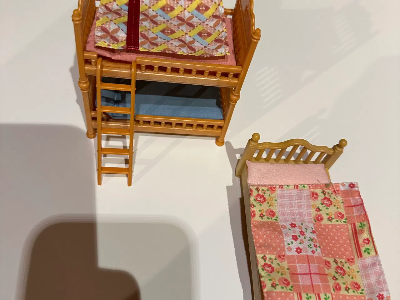 Billede 1 - Sylvanian møbler 