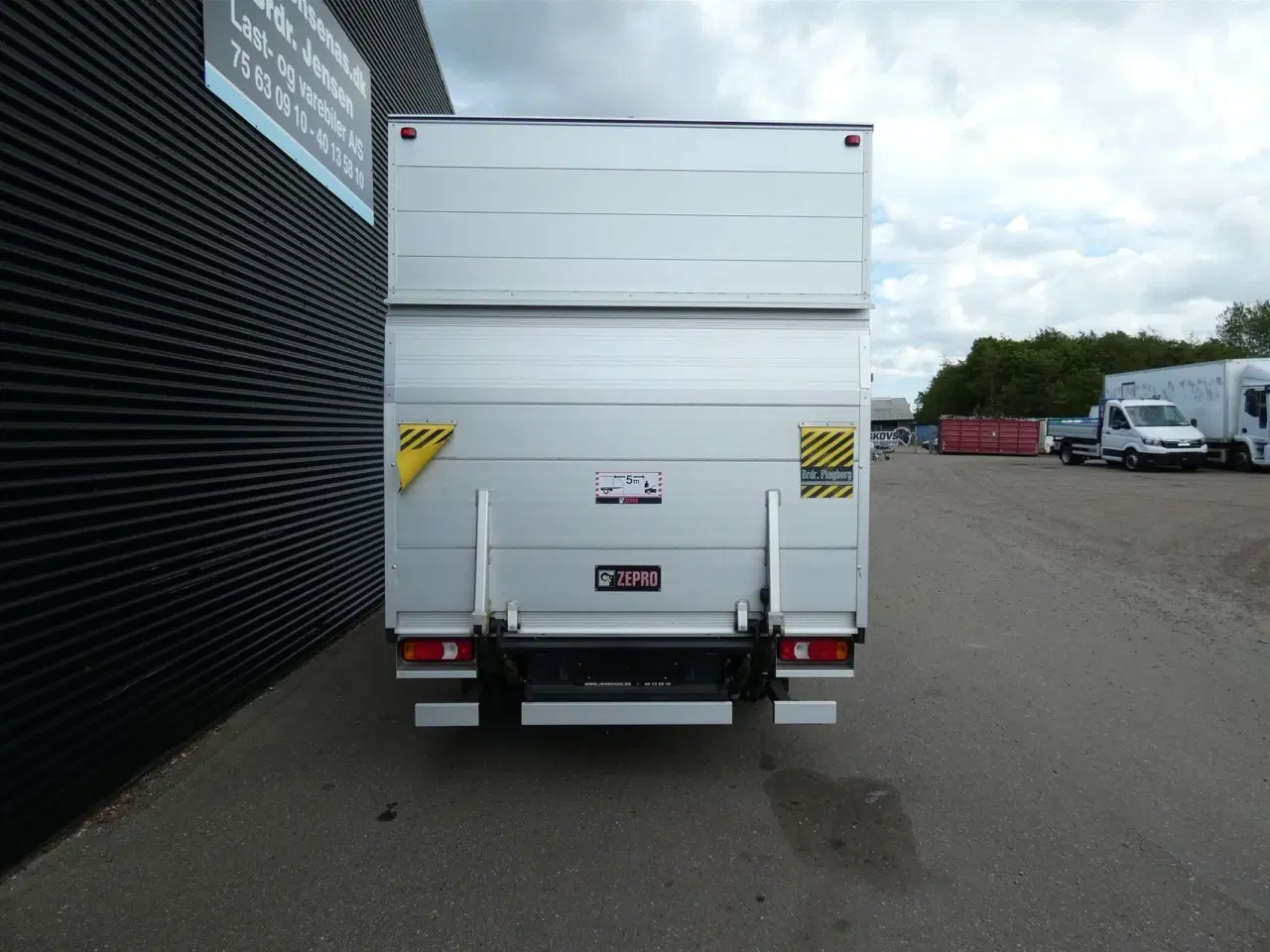 Billede 6 - Iveco Daily 35S16 2,3 D Alu.kasse m./lift Hi-Matic 156HK Van Aut.