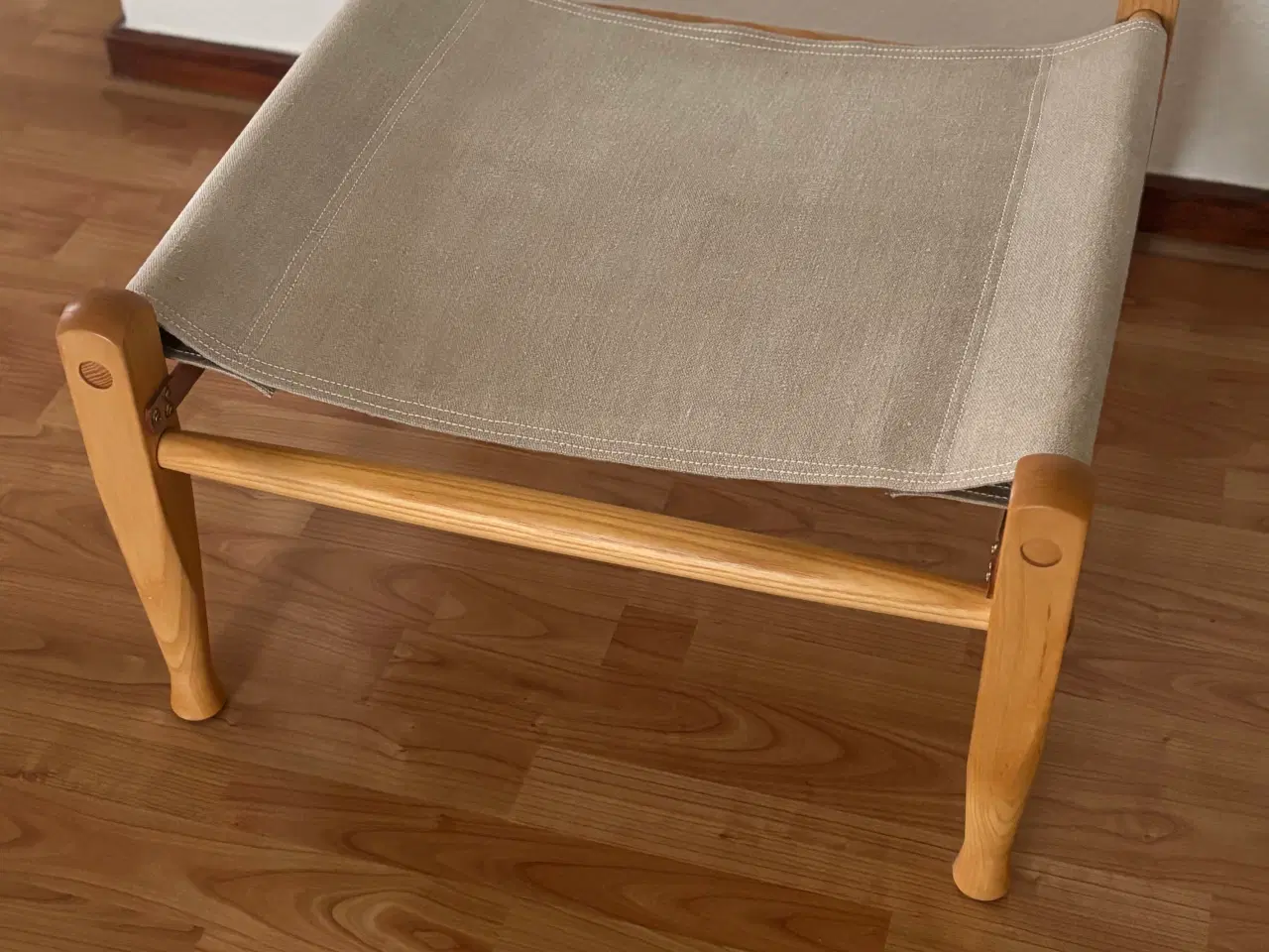 Billede 7 - Kaare Klint safaristol + skammel