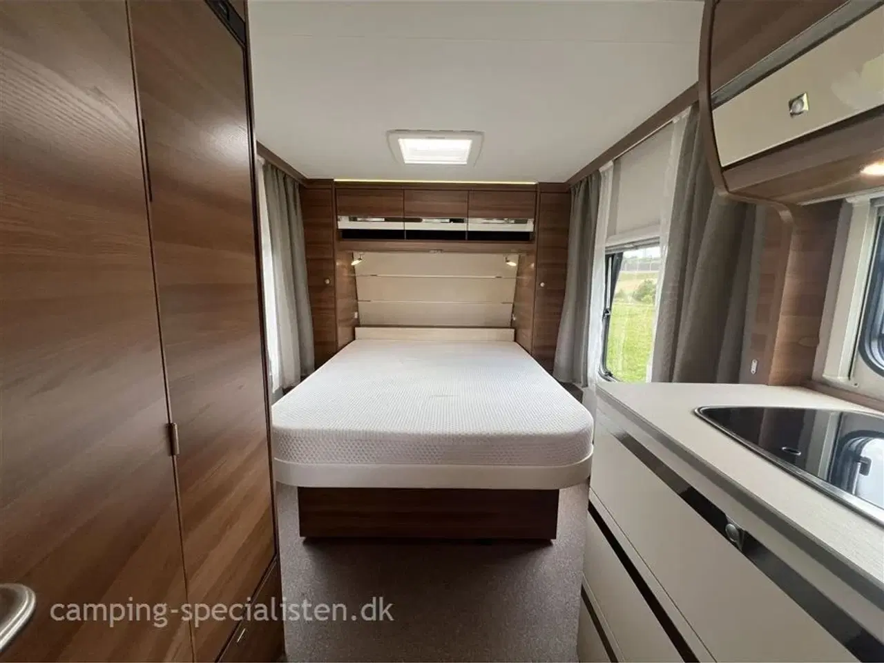 Billede 4 - 2017 - Dethleffs Nomad Snow   2017 Dethleffs Nomad 530 DR - se den nu hos Camping-Specialisten i Silkeborg