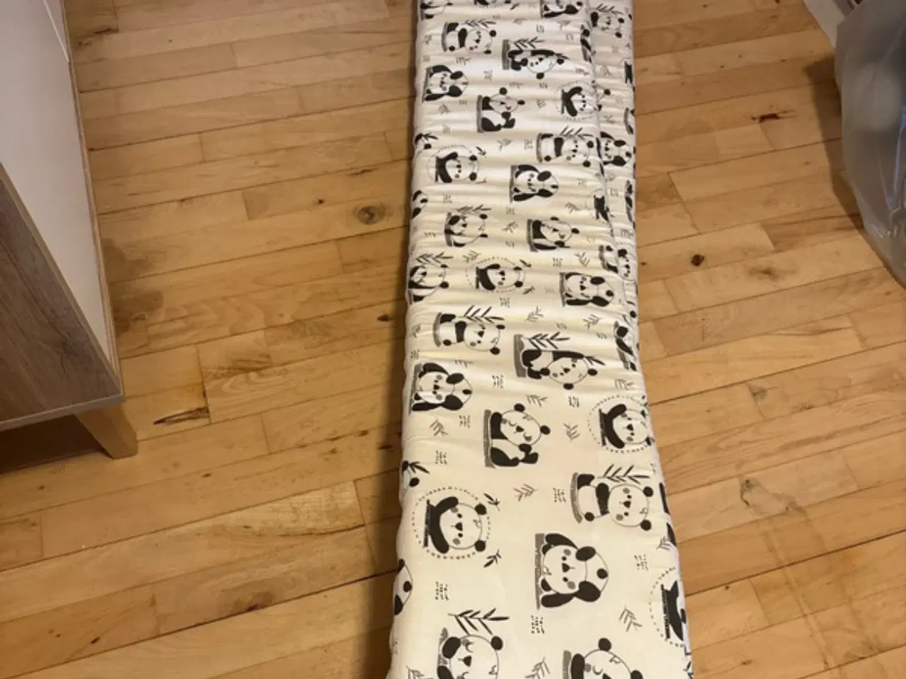 Billede 1 - Sengerend fra babytrold 