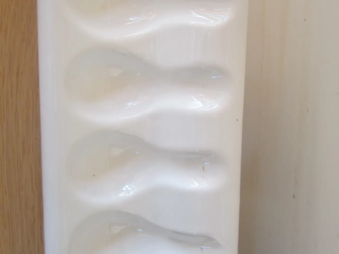 Billede 3 - Meget flot pibeholder i porcelæn m godt brugte pib