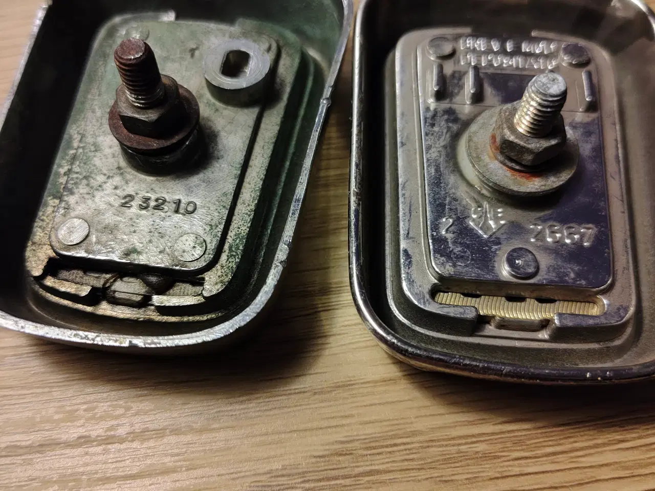 Billede 3 - Fiat 500L emblemer