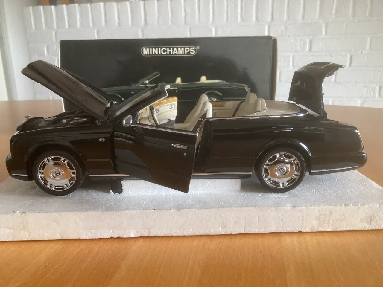 Billede 5 - Bentley Azure 1:18