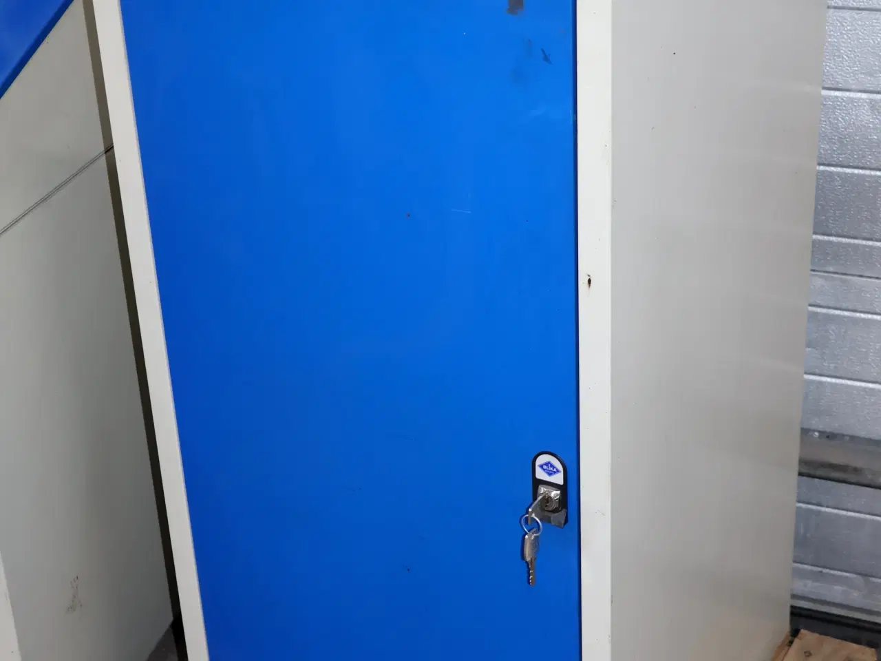 Billede 6 - Blika Metal værkstedsskab m/låse og 6 nøgler
